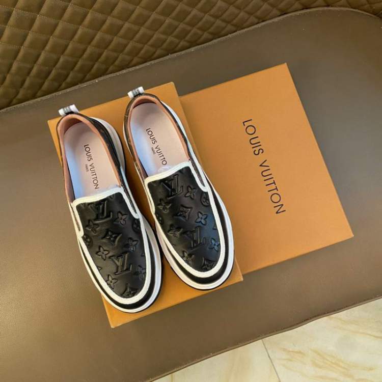 Picture of Louis Vuitton Shoes _SKULVsz38-45mnf010116117